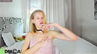 delya_luw 18 amateur cam video