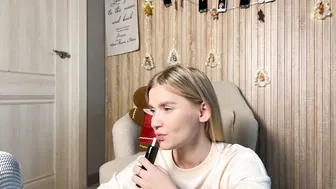Adele_nick2202 facefuck cam video