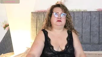 curvyrosse_ video (01/10/2026)