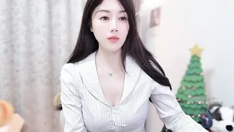 Yuner0715 10-Jan-26 bigboobs