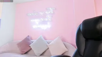 Jadeevansx on webcam (01-10-2026)