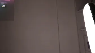 lara_bombshelll cam porn 11-Jan-26