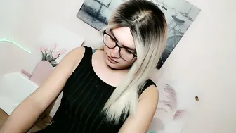 krezikeed recorded nude video 568195