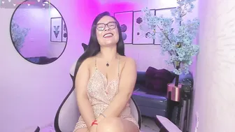 tiara_r milf (01-11-2026)