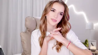 Entya porn cam video cam video