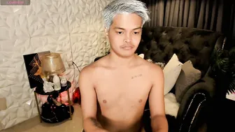 asianhugescott cam 01-11-2026