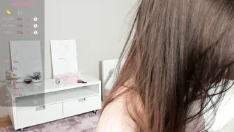 lornaelin young webcam video