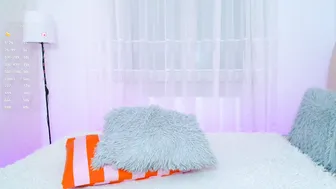lisa_tease (06/15/2025) bigass