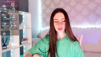 Holymiax cam show - 06-16-2025