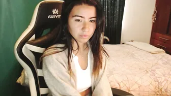 alice_middle01 recorded nude video 570118