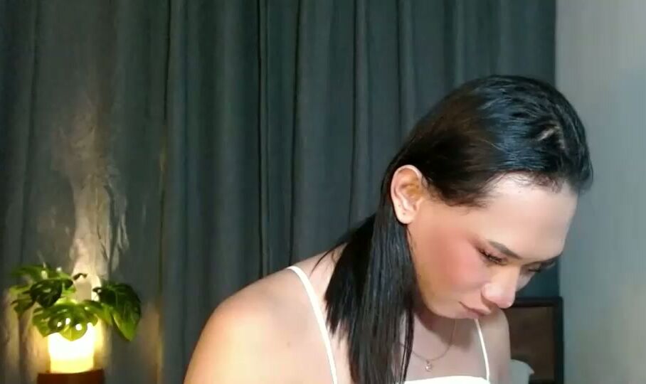 Aphr0dite_x cam porn video (01-11-2026)