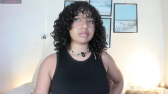 sara_sophiee webcam (01/11/2026)