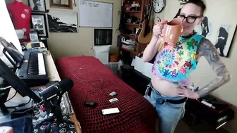 Juneafterhours (01/11/2026) milf