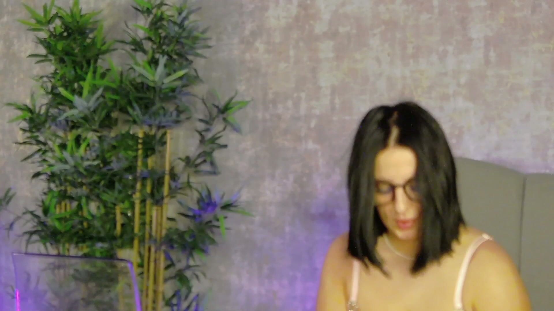 Lucyrayy porn sex cam show