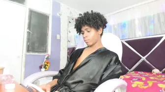 santy_bigcock_01 recorded nude video 571054