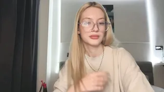 Kvetapin chat girl porn 01/12/2026