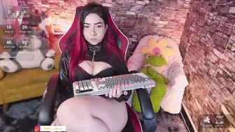 coralwells recorded nude video 571482