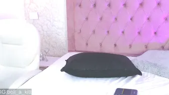 bella_kitty_ 01-12-2026 cam girl chat