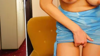 Ninacrystal anal posing on cam