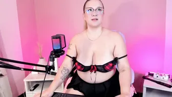 hollie_joliie recorded nude video 572566