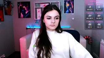 lisa_dark_ new hot cam video