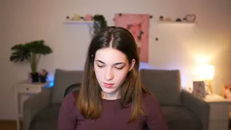 kissiecat chat sex cam (01-12-2026)