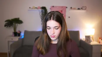 kissiecat recorded nude video 572944