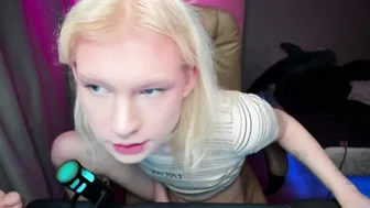 soska_albinosk bigdick webcam video