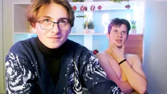 leo_valor c2c porn cam video