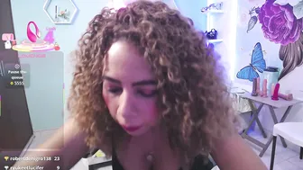 Thalia_mills19 latina - (01-12-2026)
