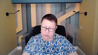 Barbaraturners bigboobs show