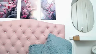 pinky_f00x cam video 13-Jan-2026