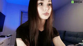 Hollyextra chat cam sex (01-13-2026)