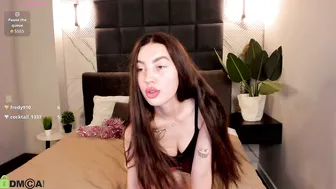 Lira_revery feet amateur webcam video