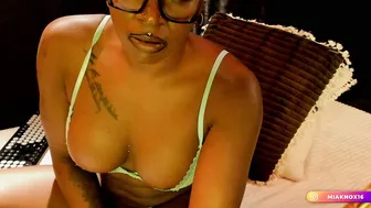 miaknox recorded nude video 574735