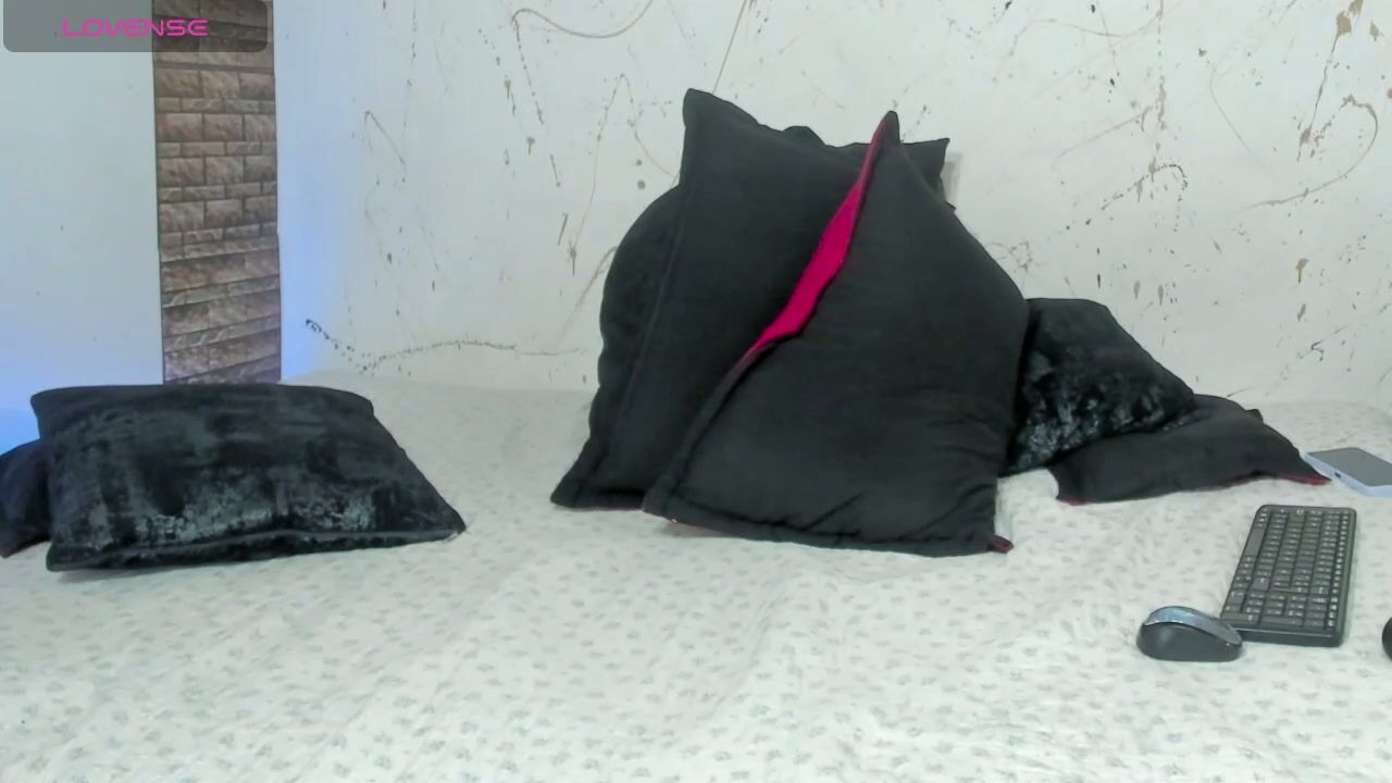 violeta_delavega1 interactivetoy (01-13-2026)