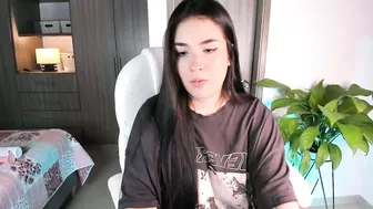 Loly_peach porn video (01-13-2026)