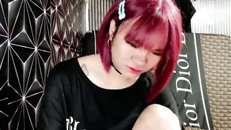 queen_elicktra smallboobs cam