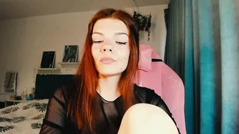 alysanight feet show