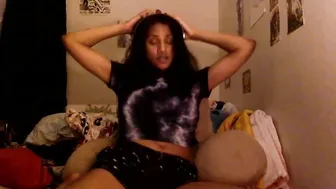 Transamoure interactivetoy porn video