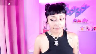 Valkiria_ponce horny amateur (01-13-2026)