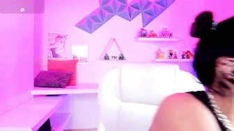valkiria_ponce live webcam show (01/13/2026)