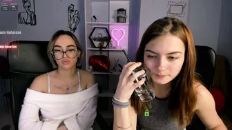 Delina_rey bigboobs 01-13-2026