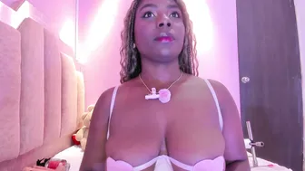 lovequeen02 13 January 2026 webcam chat