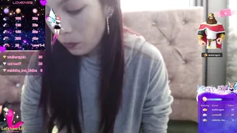 _yuyi live cam show 13 January 2026