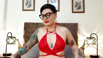 kat_paradisse cam sex chat - 01-13-2026