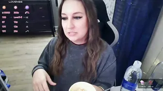 brookebee27 makemecum webcam chat