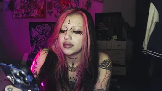 insunnity666 14-Jan-26 goth