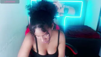 valeria_marquez69 cum webcam