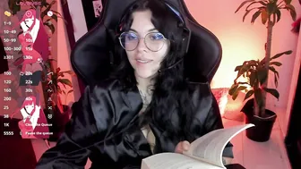 Misscharlottte_18 bigass cam chat